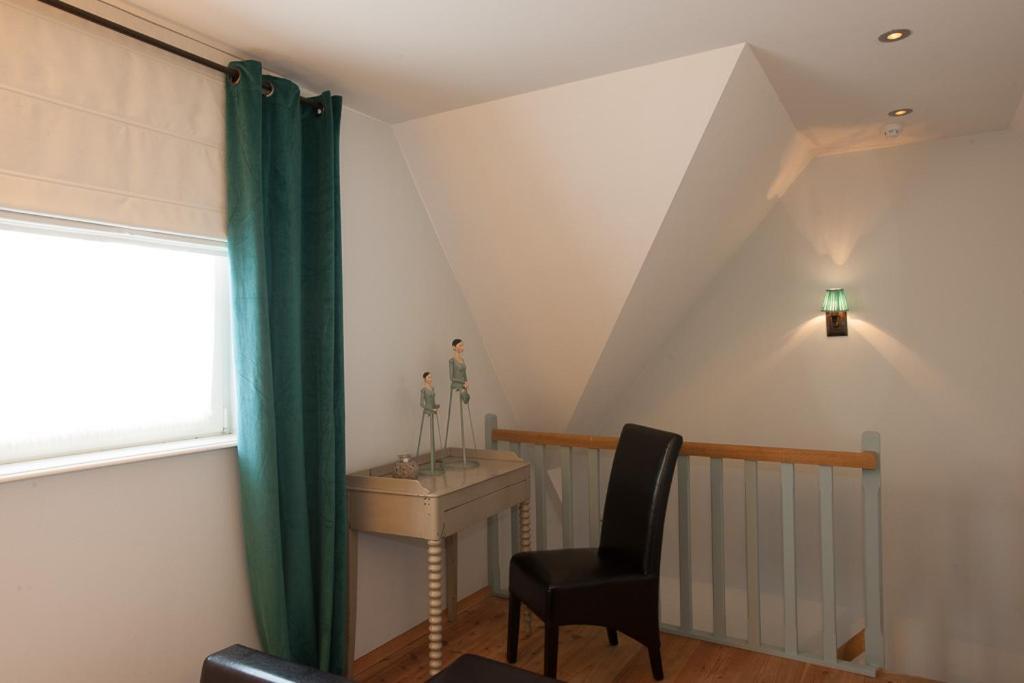 Domein Het Weiland Damme Luaran gambar